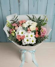 Букет цветов из:  Розы, Лизиантусы и Хризантемы #REPLACE_PRED# Боре