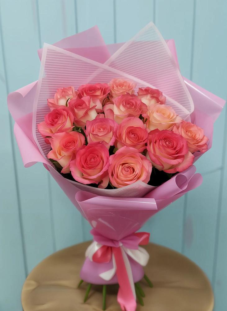 Букет 15 Розовых роз Равель в Боре