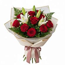 Букет цветов из:  Лилии и Розы в Боре