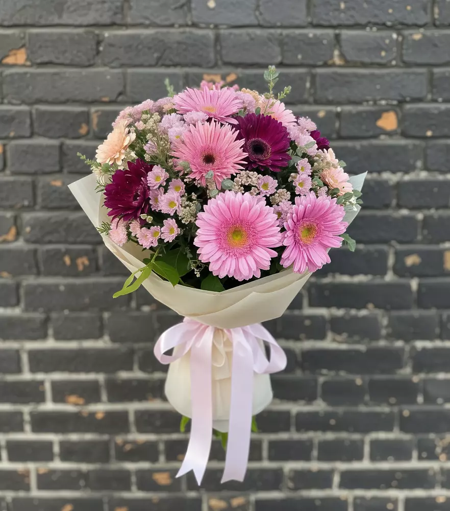 Букет цветов из: Герберы и Хризантемы в Боре