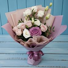 Букет цветов из:  Розы и Лизиантусы #REPLACE_PRED# Боре
