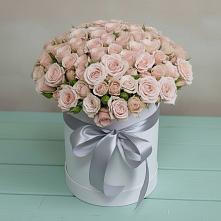 Цветочная композиция из Розы в шляпной коробке #REPLACE_PRED# Боре