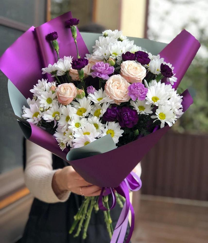 Букет цветов из: Хризантемы, Гвоздики и Розы в Боре