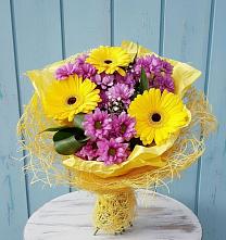Букет цветов из:  Хризантемы и Герберы в Боре