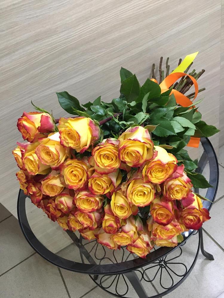 Букет Желтые розы в Боре