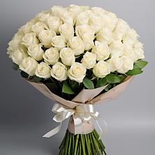Букет 101 беля роза Белоснежка в Боре