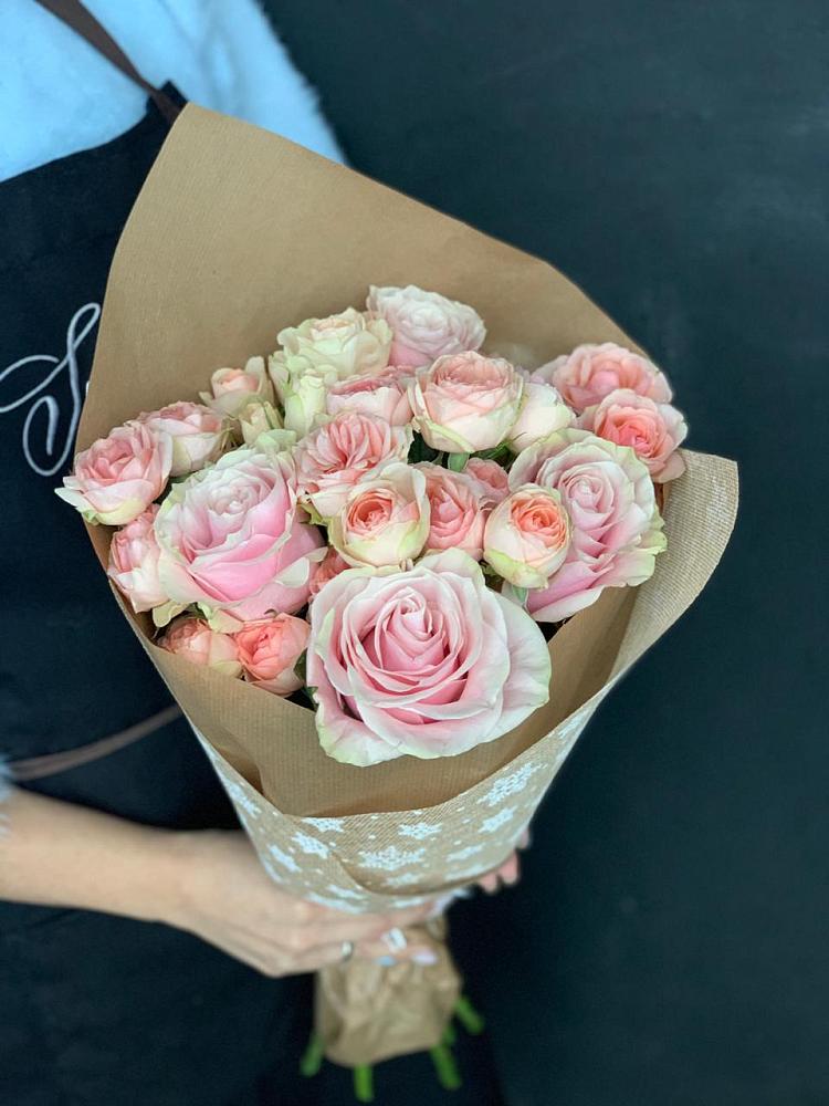 Букет цветов из: Хризантемы и Розы в Боре