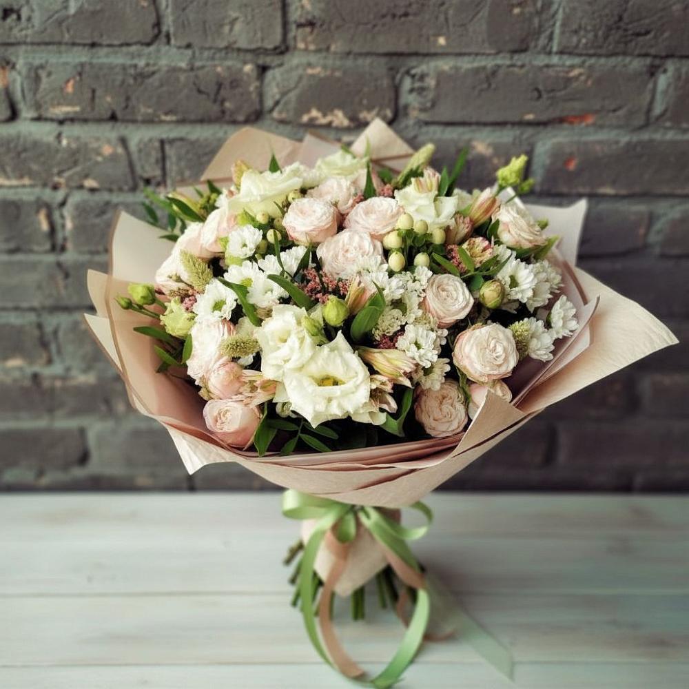Букет цветов из: Альстромерии, Розы и Хризантемы в Боре