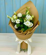 Букет цветов из:  Хризантемы и Лизиантусы в Боре