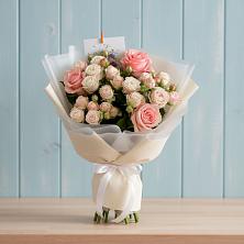 Букет цветов из:  Розы в Боре
