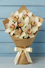 Букет цветов из:  Орхидеи и Розы в Боре