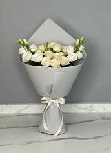 Букет цветов из:  Розы и Лизиантусы в Боре